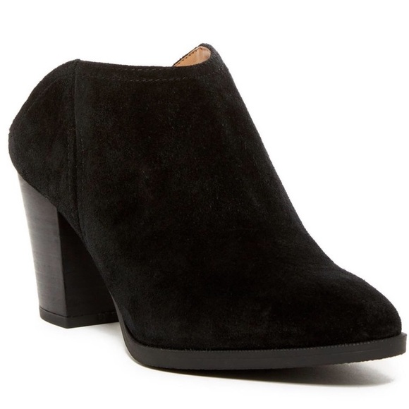 Anthropologie Shoes - Anthro Franco Sarto Denzel Suede heel mules